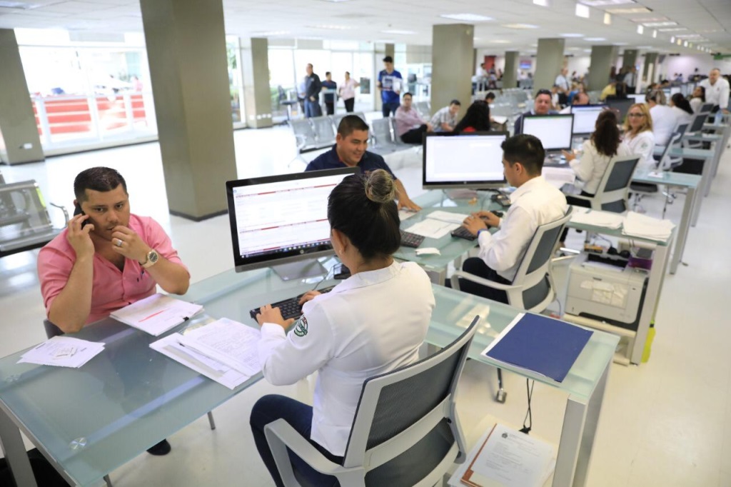 Gobierno elimina 1,711 trámites y simplifica 3,497 procedimientos públicos