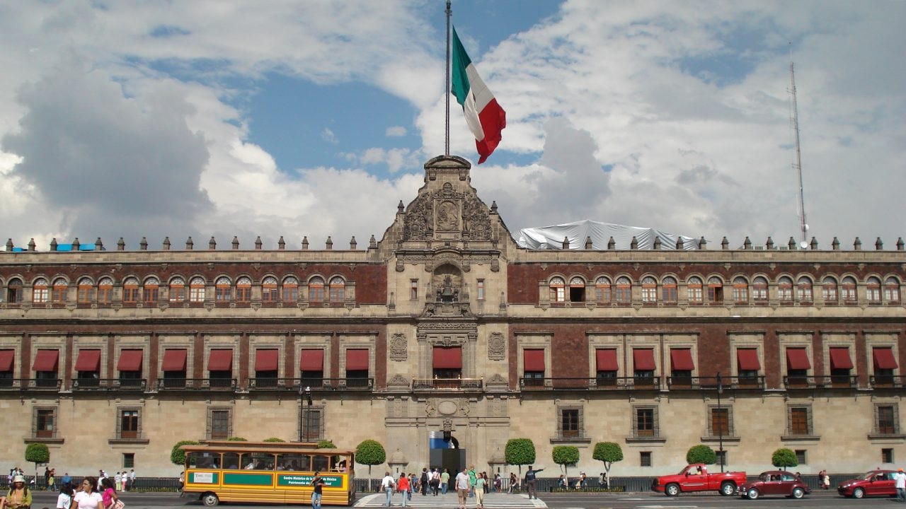México registra mayor confianza en su gobierno federal que Suecia, Francia y Finlandia